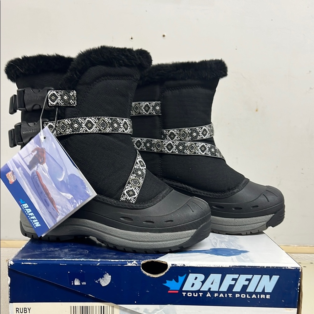 Baffin Black Winter Boots